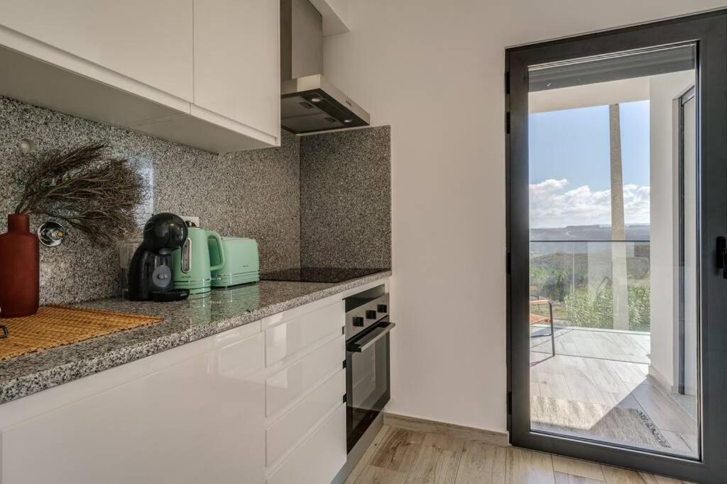 Happiness Apartment - 2Bedroom Apt In Aljezur Exterior foto